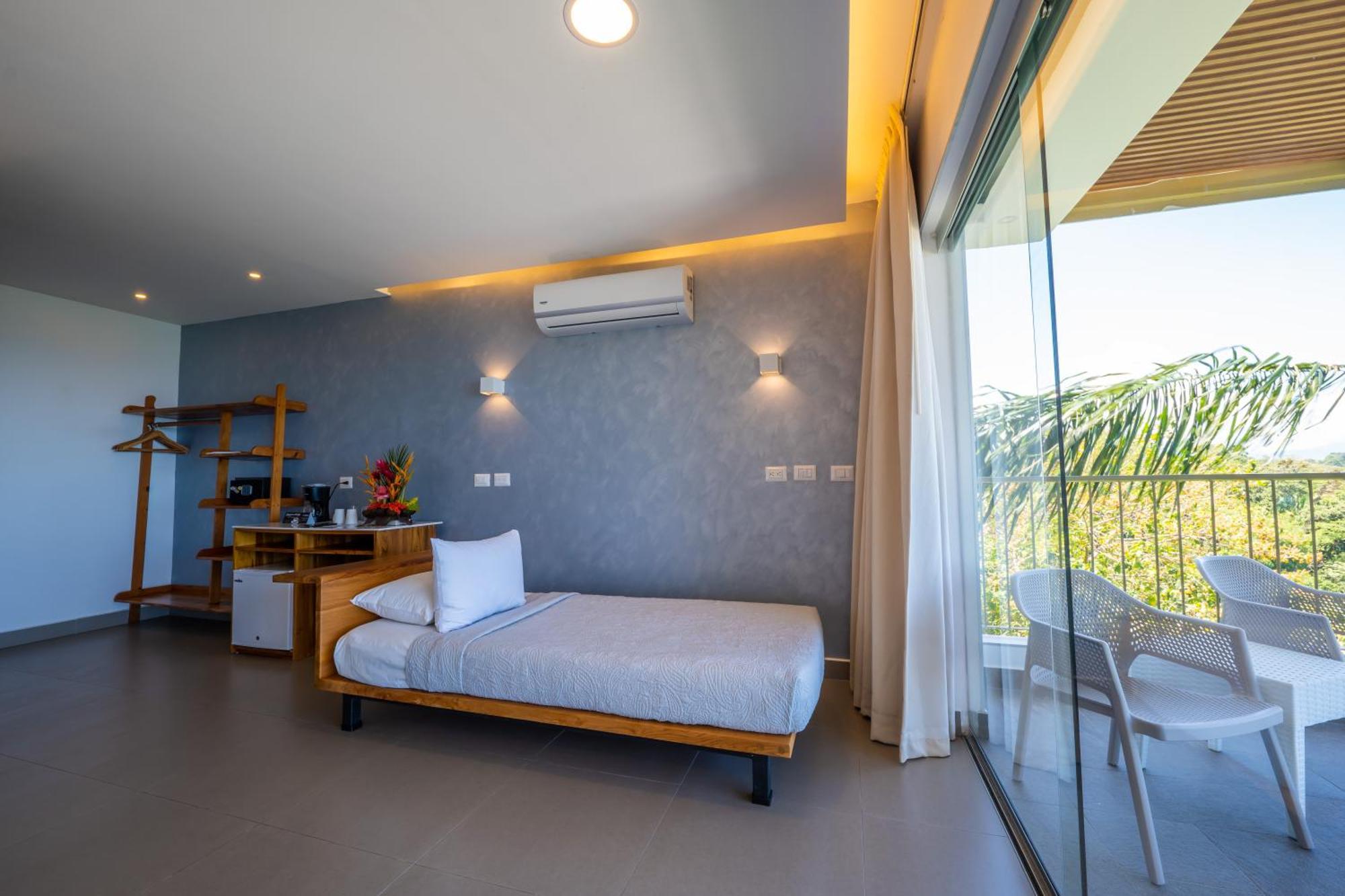 Hotel La Mariposa مانويل أنطونيو المظهر الخارجي الصورة